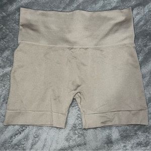 SETActive Sculptflex Shorts